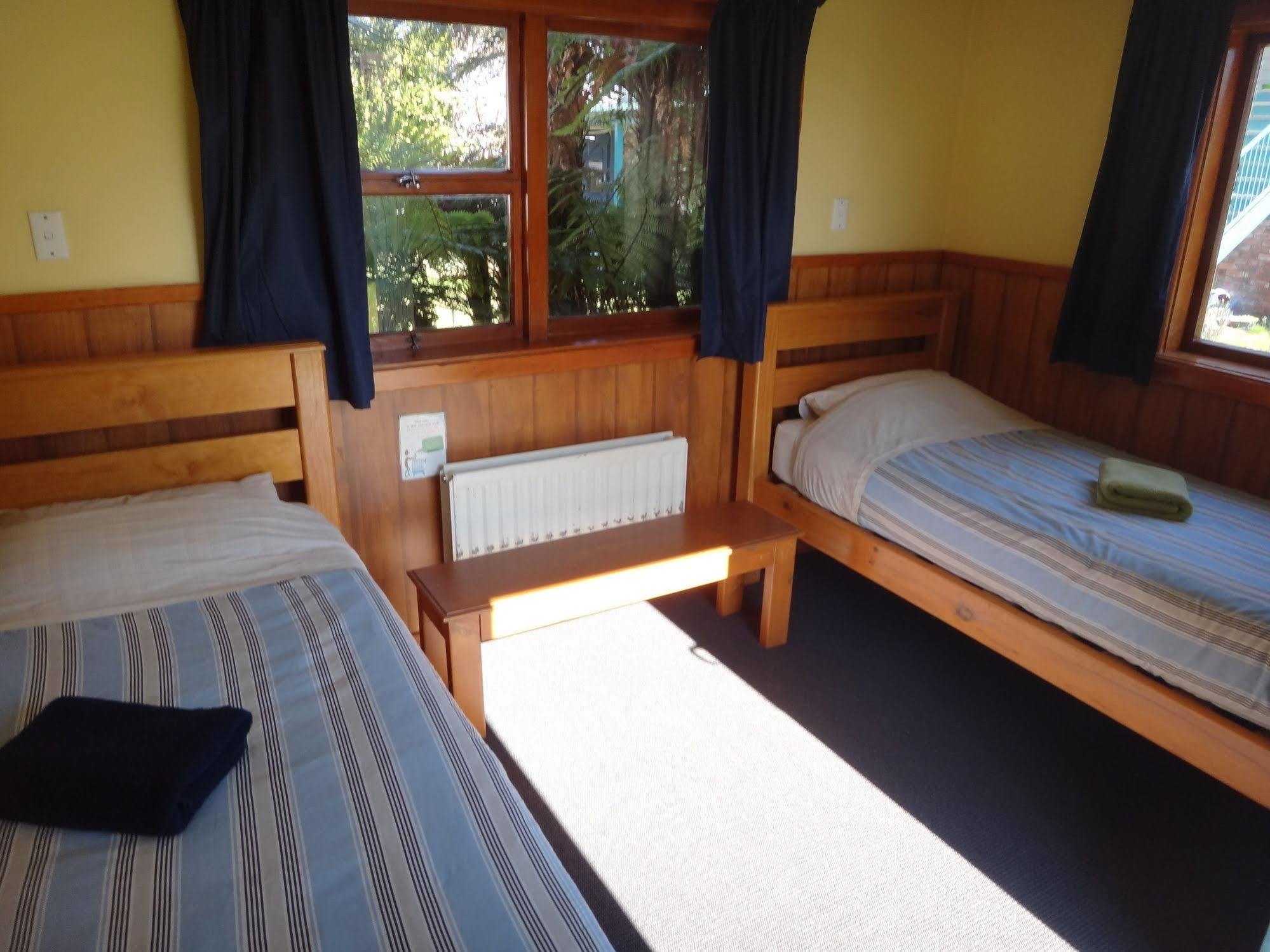 The Old Countryhouse Christchurch Extérieur photo