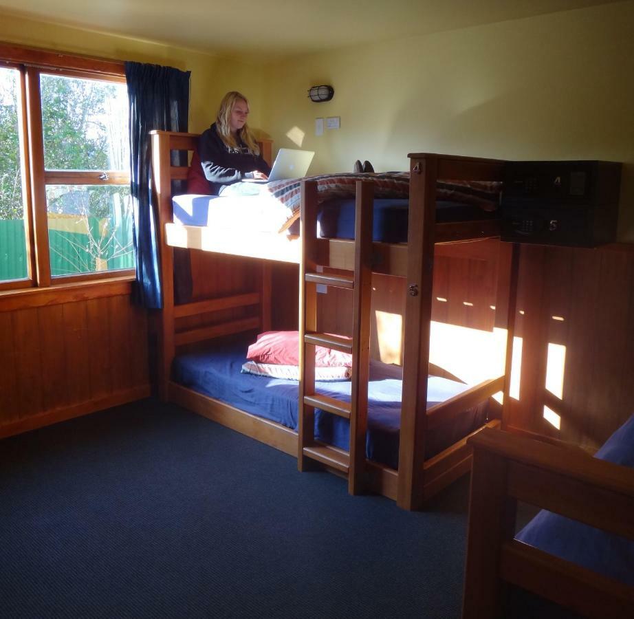 The Old Countryhouse Christchurch Extérieur photo